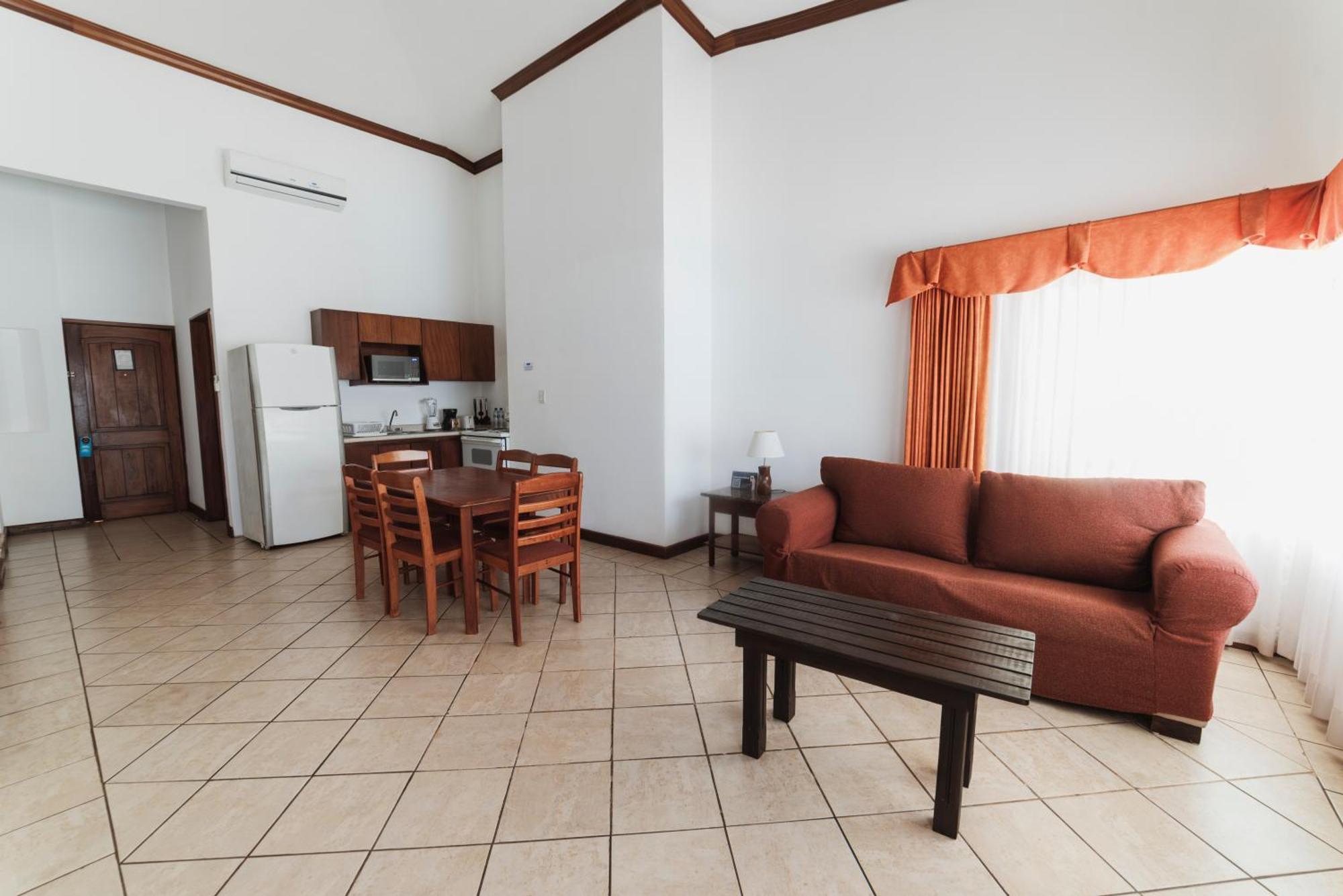 Hotel Cayman Suites Monterrico Buitenkant foto