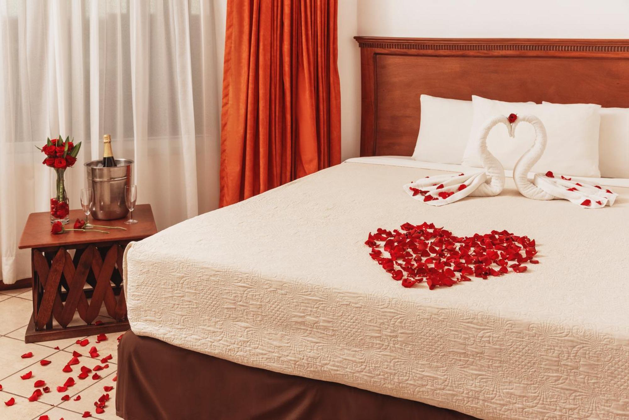 Hotel Cayman Suites Monterrico Buitenkant foto